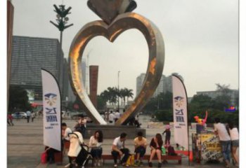 戒指雕塑廠家，公園廣場小品，不銹鋼鏡面戒指雕塑