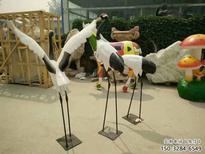 點擊彩繪仙鶴雕塑 仿真動物雕塑 