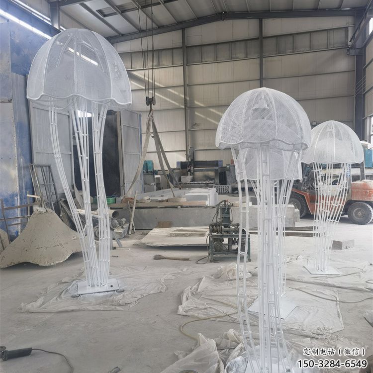 田間水母雕塑 彩繪仿真雕塑 園林?jǐn)[件