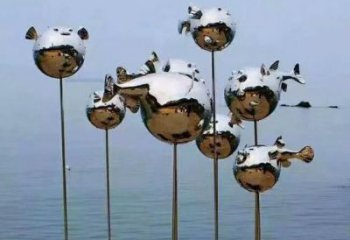 步行街魚形雕塑，鑄銅農(nóng)耕雕塑，鏤空方式