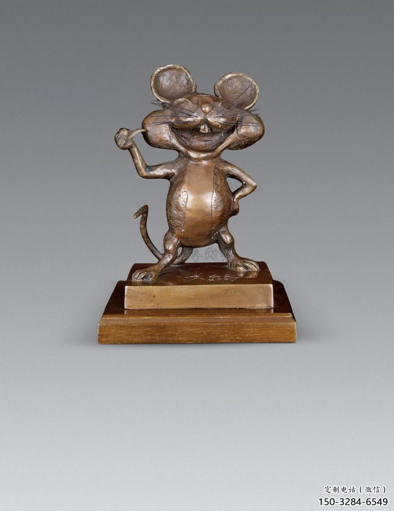 公園老鼠雕塑，噴砂發(fā)光雕塑，鑄銅工藝