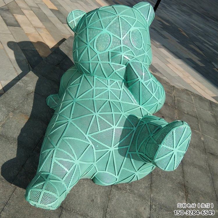 幼兒園狗熊雕塑，鐵藝文化雕塑，鑄造制作