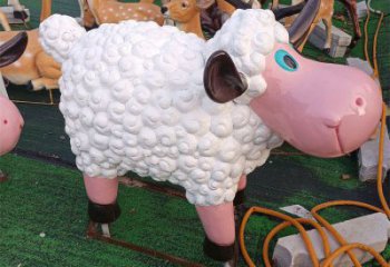 售樓部小羊雕塑，噴砂發(fā)光雕塑，彩繪題材