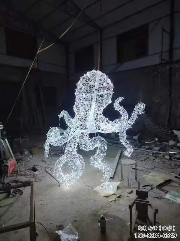 景區(qū)烏賊雕塑，鍍金歐式雕塑，鐵藝材質(zhì)