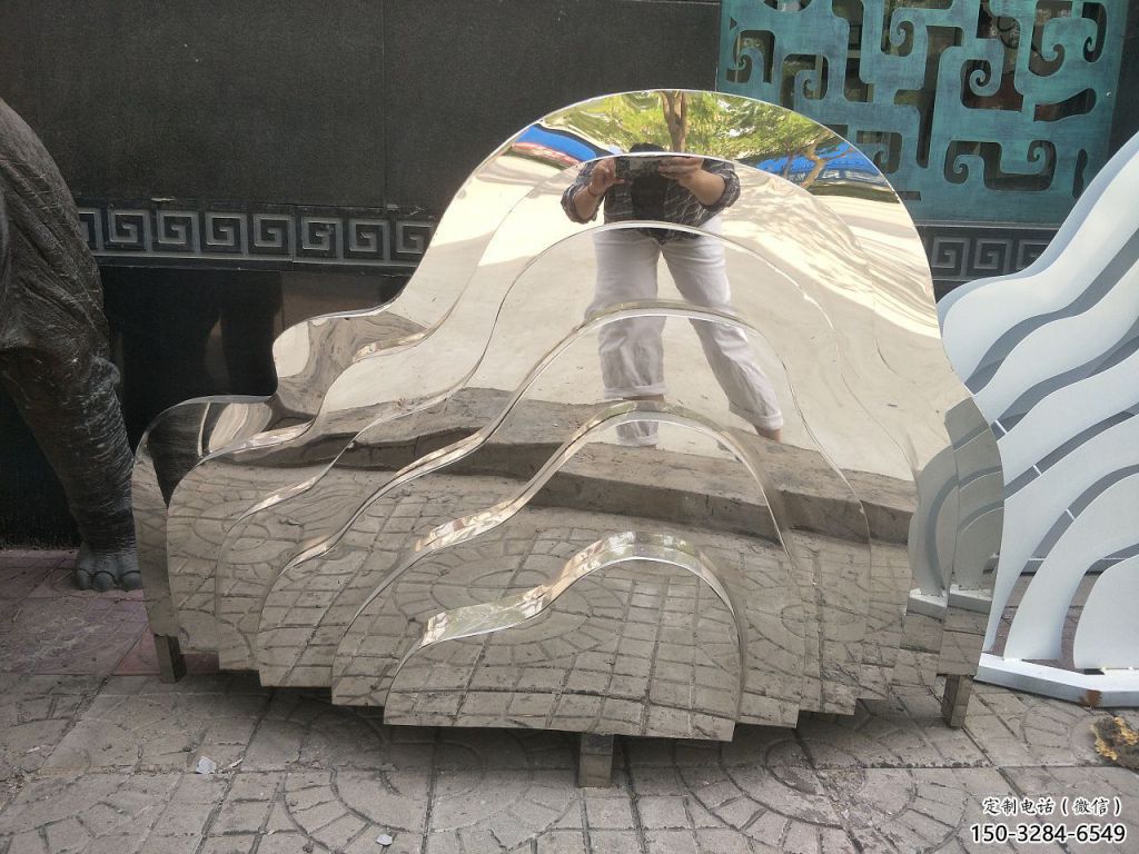 飯店景觀雕塑，歐式假山雕塑，鍍金工藝