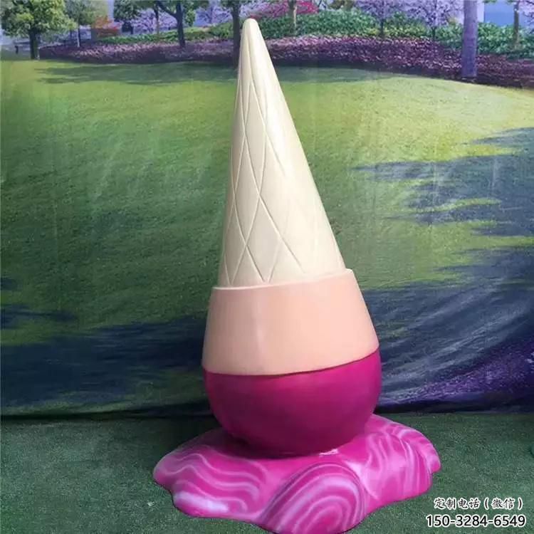 售樓部冰淇淋雕塑，噴砂發(fā)光雕塑，彩繪題材
