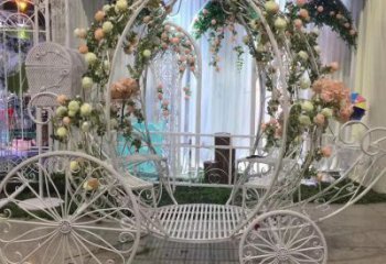 創意馬車雕塑廠家 步行街店門口雕塑 民俗小品