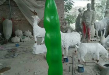 大型玻璃鋼豆角雕塑 門(mén)口創(chuàng)意雕塑 售樓處小品