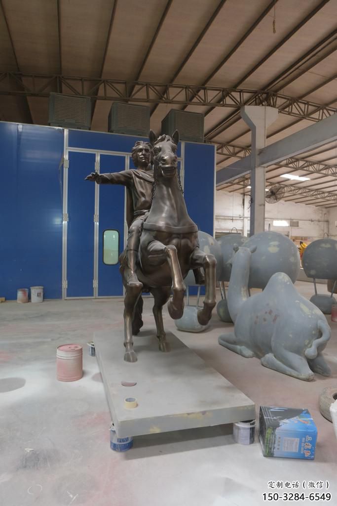抽象騎馬人雕塑 店門口古羅馬雕塑 步行街?jǐn)[件