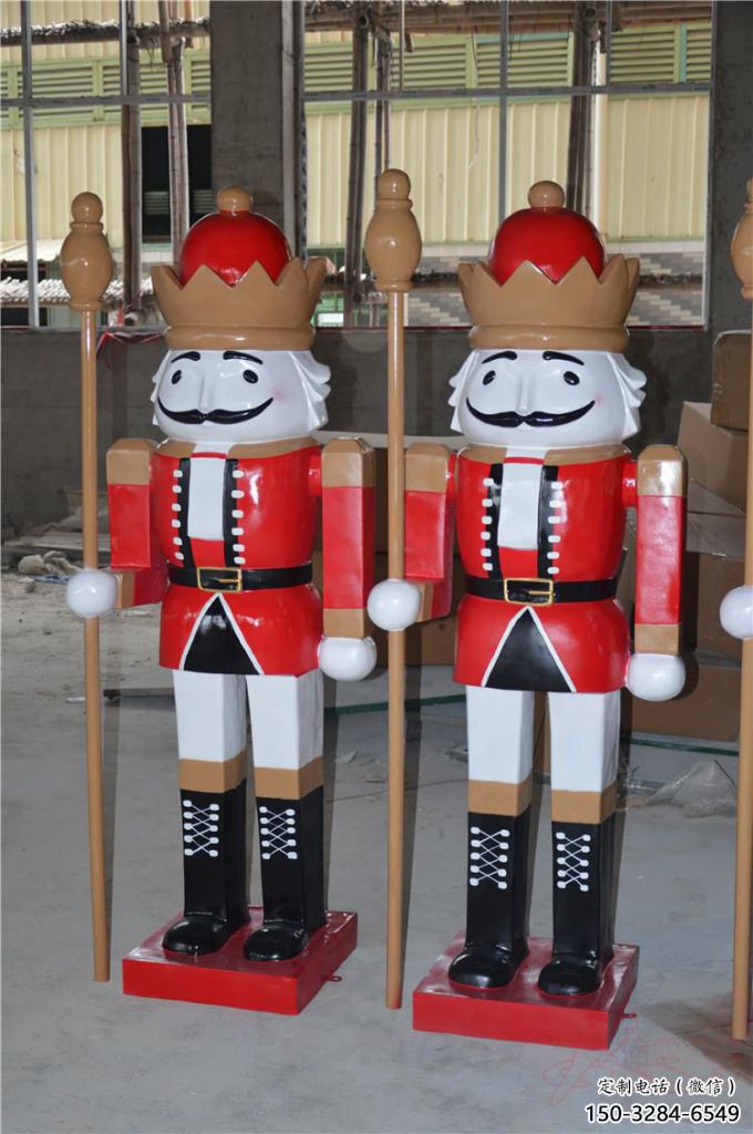 別墅區撲克雕塑 大型別墅區雕塑 剪影撲克牌雕塑