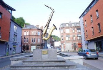 房地產(chǎn)薩克斯雕塑 剪影樂器雕塑 鍛造西方樂隊雕塑