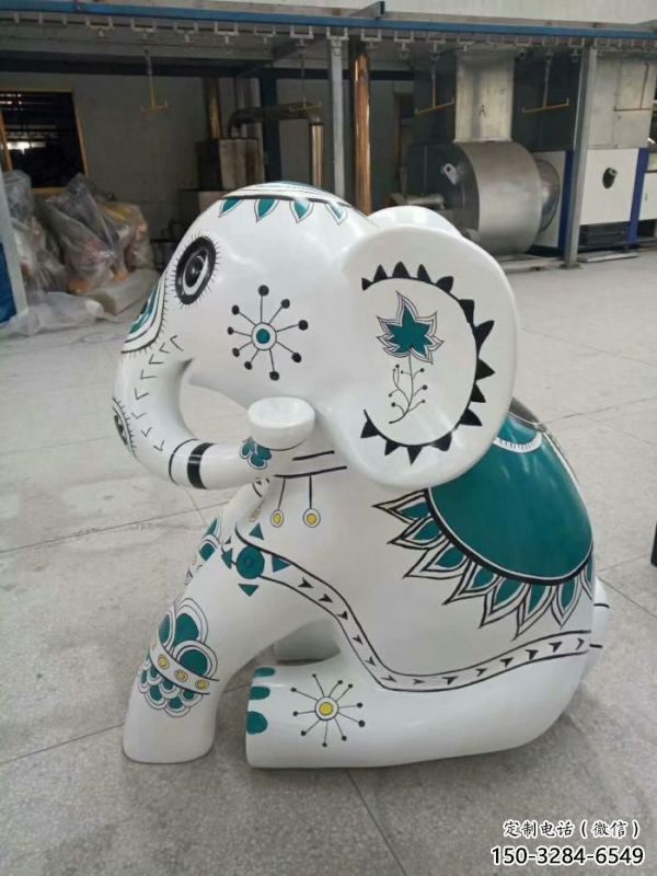 生產大象雕塑，室外軟裝，景區玻璃鋼大象雕塑供應商