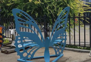 廣場蝴蝶坐凳雕塑，不銹鋼烤漆坐凳雕塑廠家