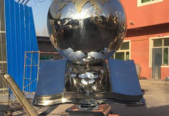 地球儀雕塑預(yù)定，城區(qū)小品，不銹鋼書籍地球儀雕塑制造商