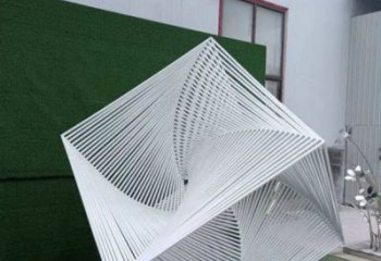 廣場立方體雕塑廠家，市標雕塑，鏤空立方體雕塑定制