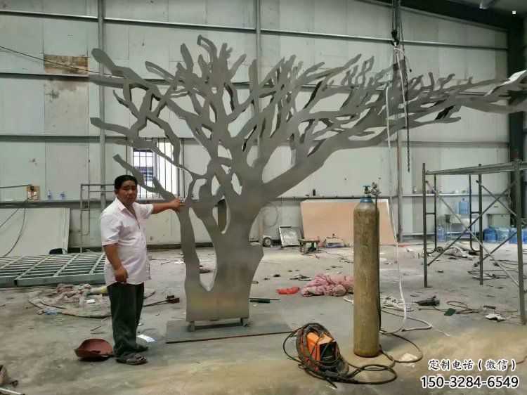 抽象鏤空樹雕塑，小區(qū)雕塑，鏤空剪紙樹雕塑廠家
