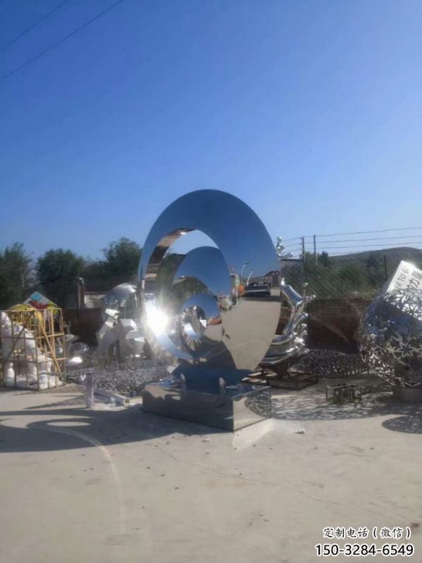 圓環(huán)雕塑生產(chǎn)，戶外擺放，不銹鋼圓鏡雕塑精選