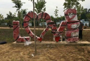 景觀love雕塑造型供需，廣場(chǎng)雕塑，不銹鋼love雕塑選用