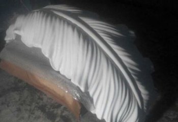 羽毛雕塑供應，花園小品，酒店玻璃鋼羽毛雕塑展品