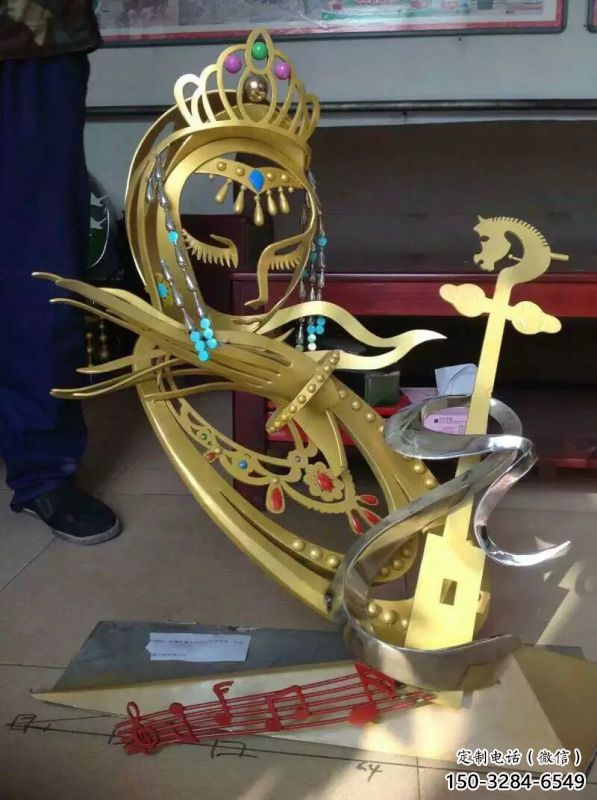 桂林公園臉譜雕塑