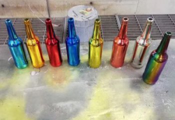 福清公園啤酒瓶雕塑定價，村標概念，玻璃鋼啤酒瓶雕塑選用