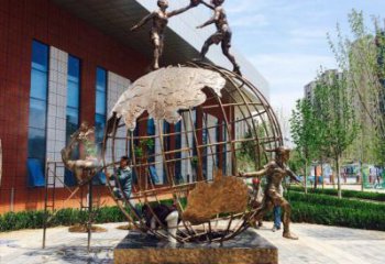 防城港地球儀雕塑選定，拉絲工藝，地球儀人物雕塑預(yù)定