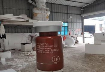 齊齊哈爾瓶子雕塑批發，景觀雕塑，主題玻璃鋼藥瓶子雕塑標準