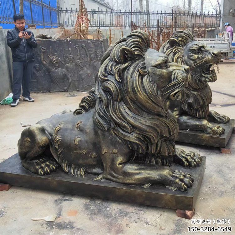 大東大型趴獅雕塑，仿銅動(dòng)物雕塑，玻璃鋼獅子雕塑制作