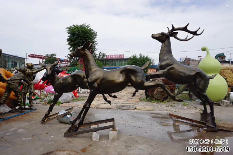 呼倫貝爾戶外小鹿批發，動物雕塑，梅花鹿銅雕塑供求