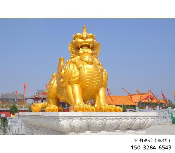 城東廣場貔貅雕塑，動物彩繪雕塑，抽象效果